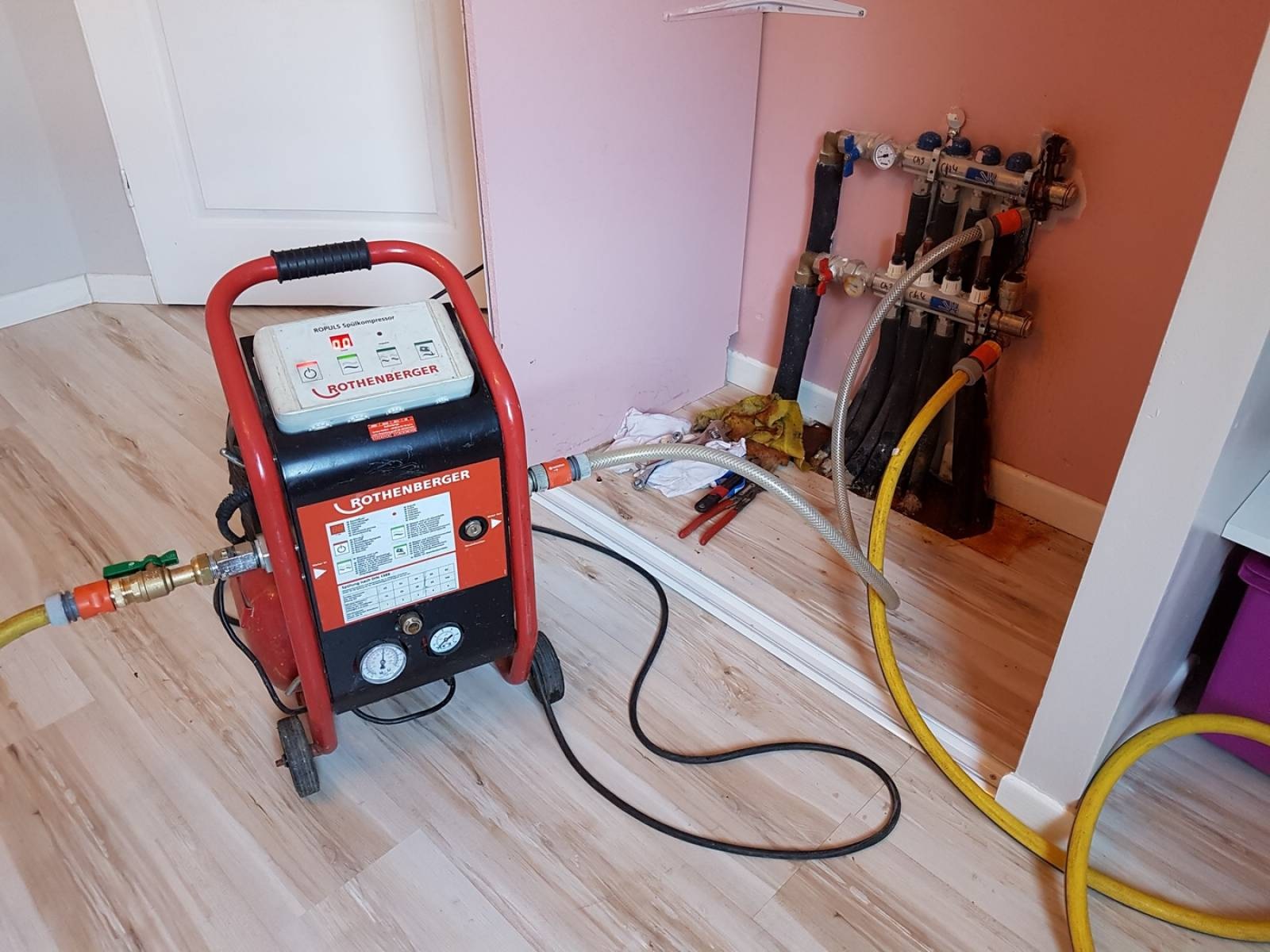 Cevizli Vaillant Hermetik Şofben Petek Temizliği